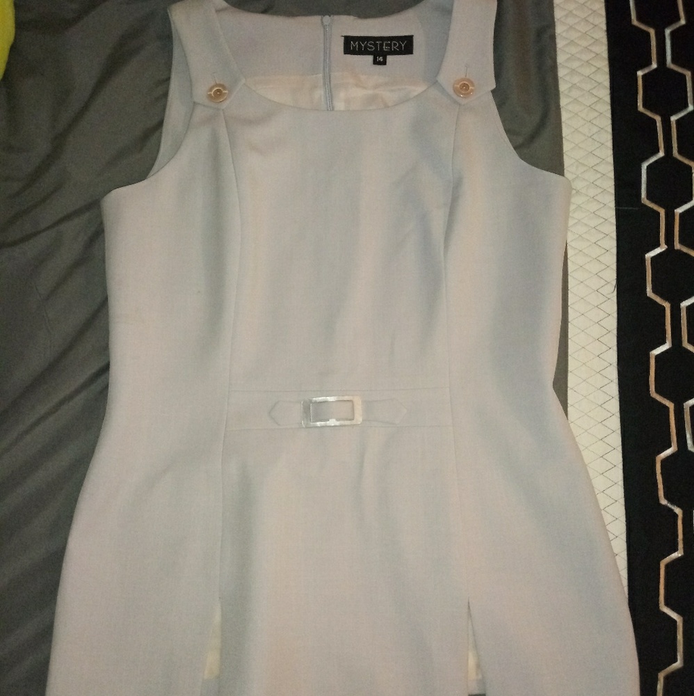 Woman's Pants Suit